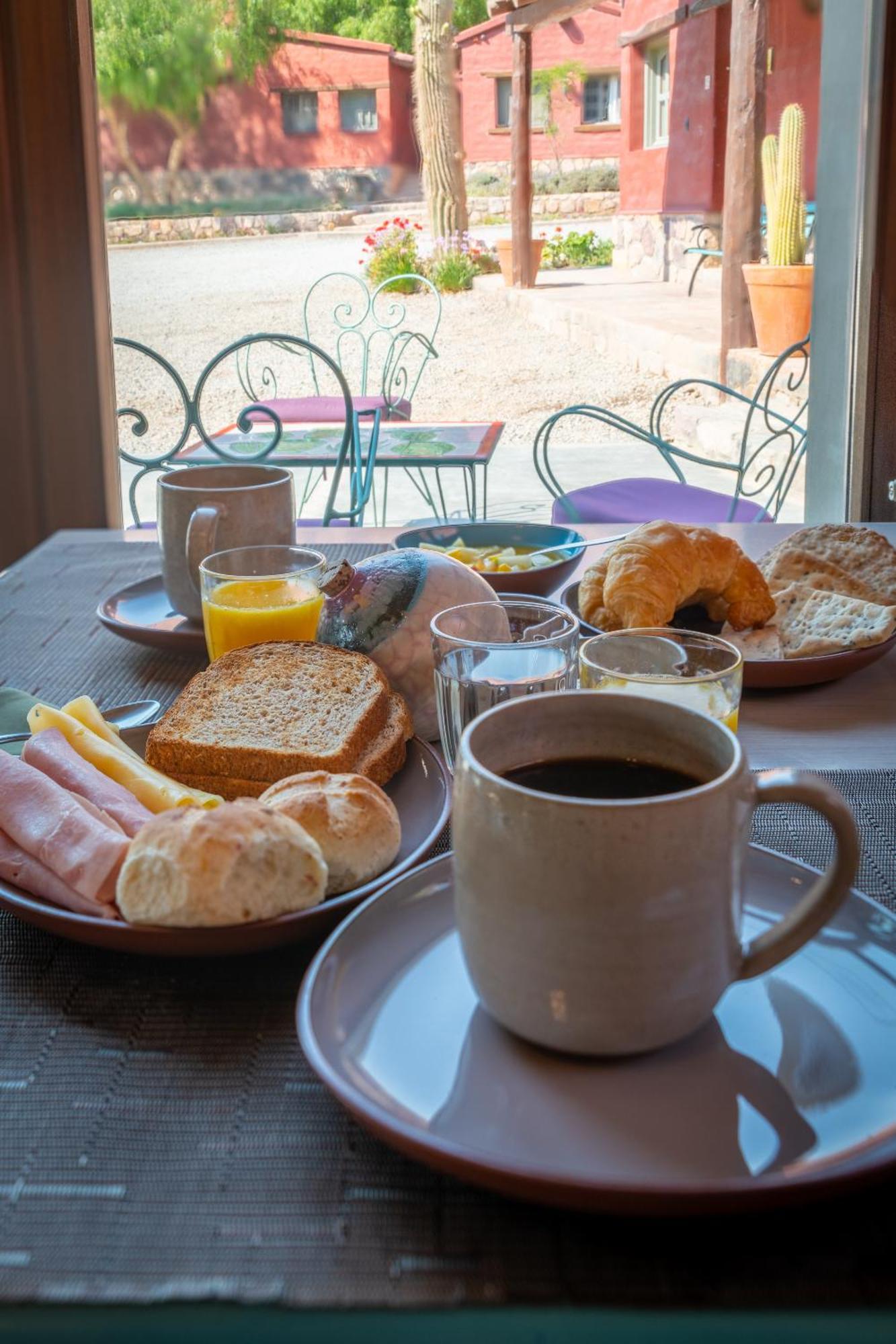 Posta De Purmamarca Bed & Breakfast Bagian luar foto